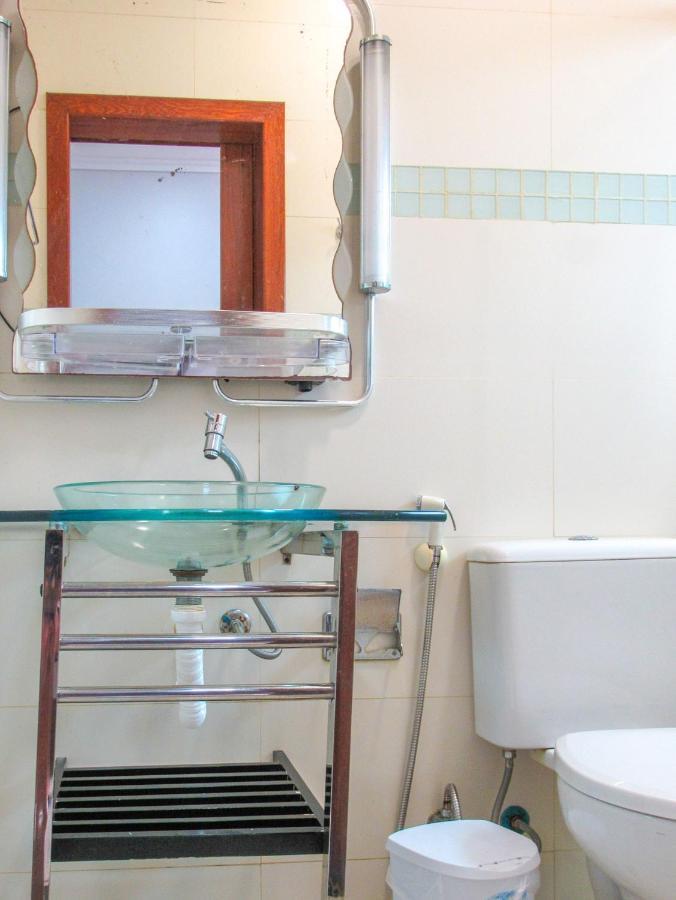 Apartment Apto 4 Com Piscina E Wi-fi A 150 M Da Mundai